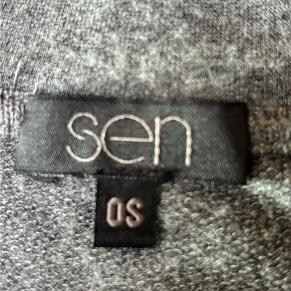 Sen Oversized Dark Gray Modal Blend Top - Picture 3 of 4